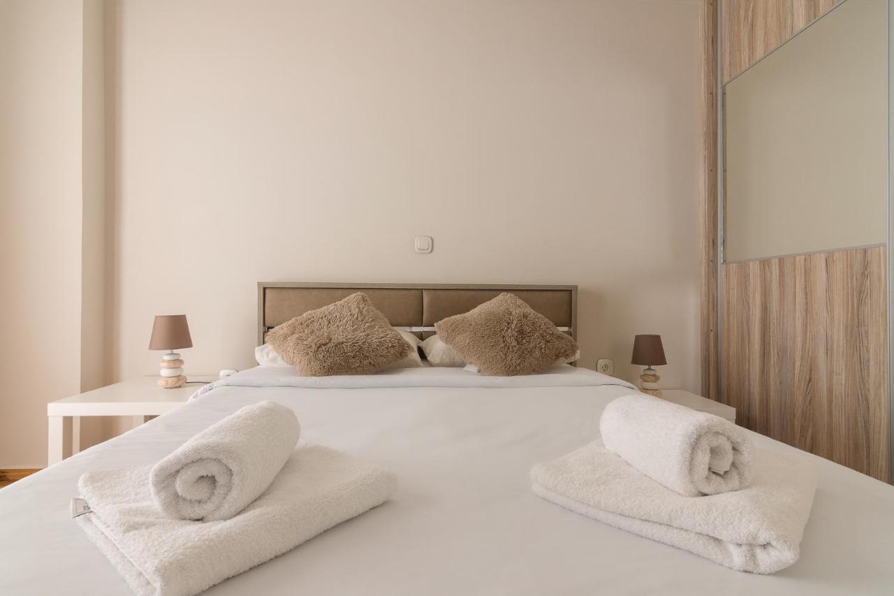 Beautiful And Spacious Apartment In Pagrati Ateny Zewnętrze zdjęcie