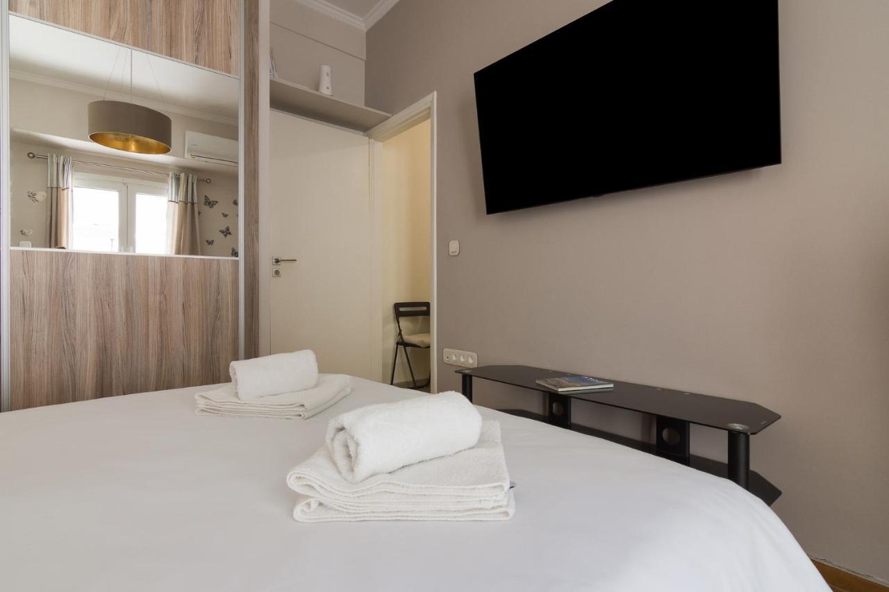 Beautiful And Spacious Apartment In Pagrati Ateny Zewnętrze zdjęcie